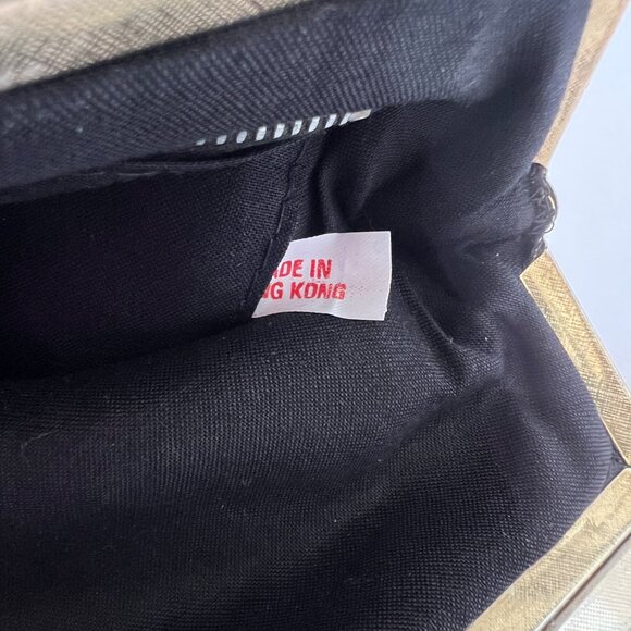 Vintage Needlepoint Purse with Metal Kiss-lock Opening, Countryside Scene, EC - Picture 8 of 9